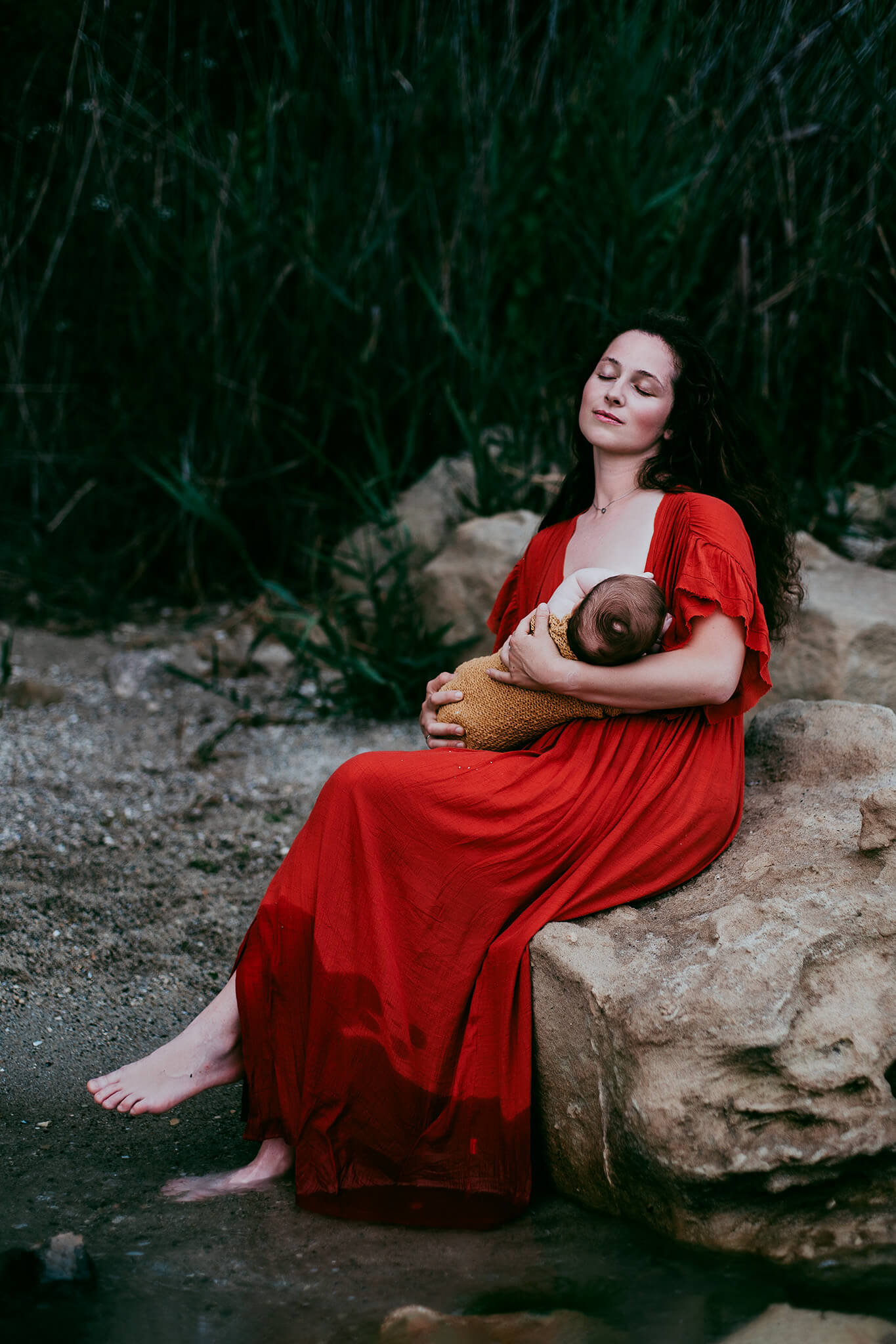 кърмене край морето